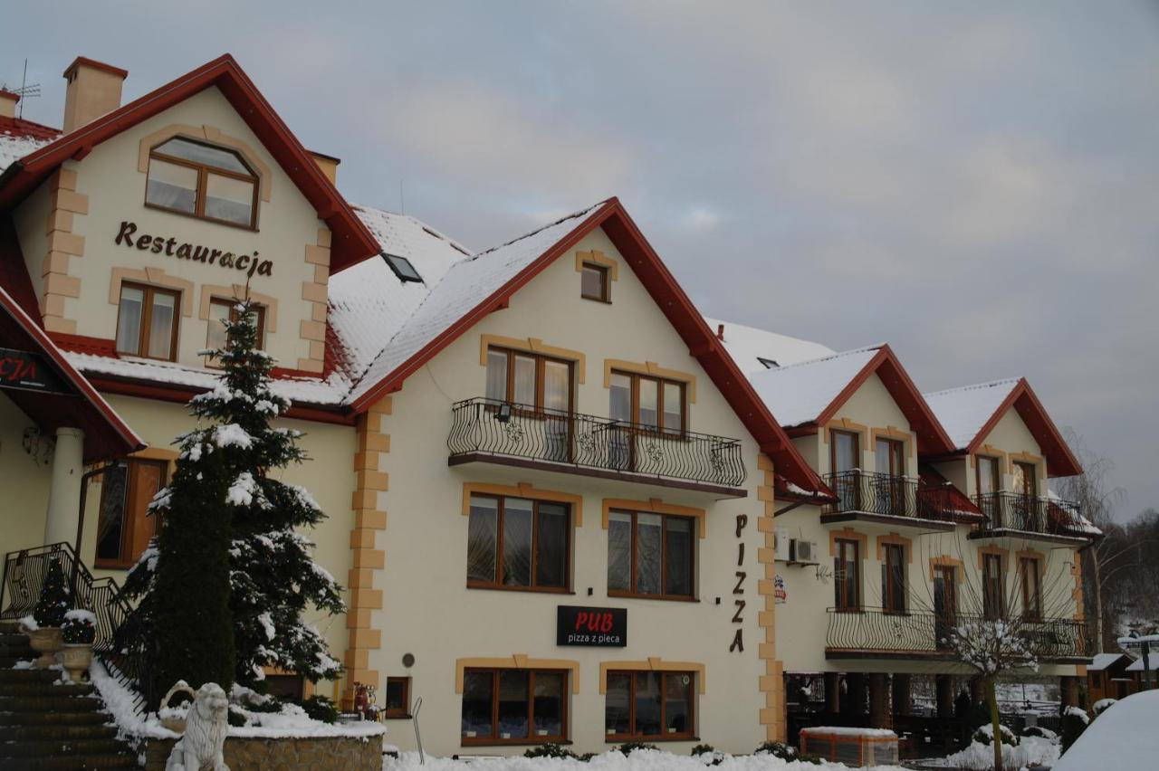 Zajazd Pod Jarem Baltow Exterior foto